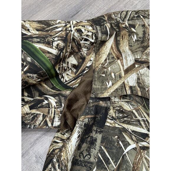 Drake Waterfowl Systems EST Camo Wing shooter Long Sleeve Size M - Picture 3 of 11